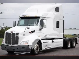 2022 PETERBILT 579