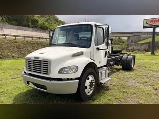 2018 FREIGHTLINER/MERCEDES M2 106