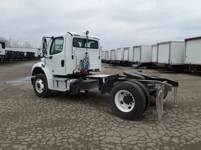 2017 FREIGHTLINER/MERCEDES M2 106