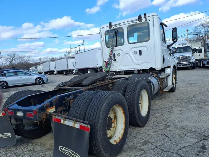 2019 FREIGHTLINER/MERCEDES PT126064ST