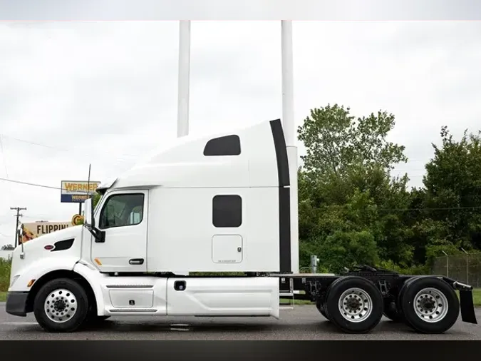 2022 PETERBILT 579