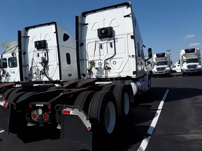 2019 FREIGHTLINER/MERCEDES NEW CASCADIA PX12664