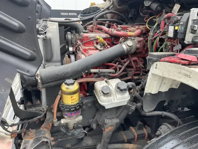 2020 FREIGHTLINER M2 106