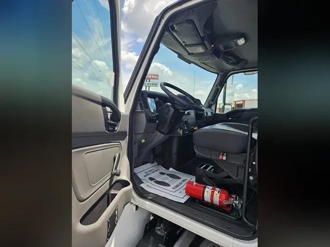 2020 International MV607