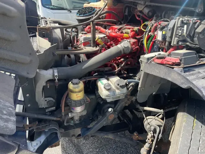 2019 FREIGHTLINER M2 106