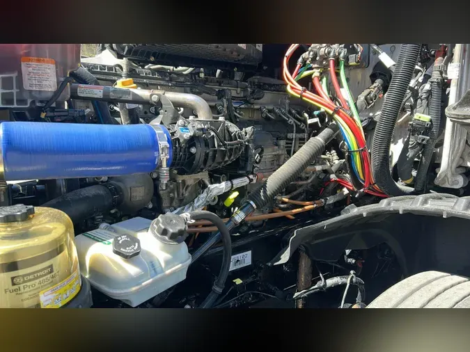 2024 Freightliner Cascadia7e8e3ecec3dc064e78dc02e537bd20a3