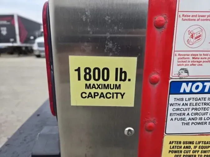 2020 Isuzu NPR-XD