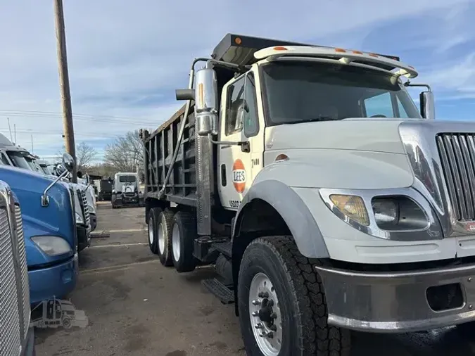 2006 INTERNATIONAL WORKSTAR 7600