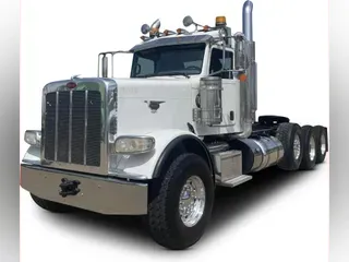 2020 Peterbilt 389