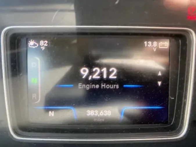 2023 International LT625