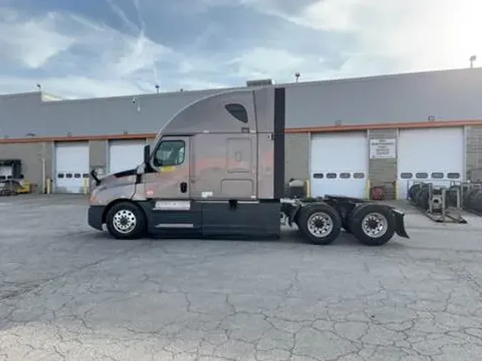 2024 Freightliner Cascadia