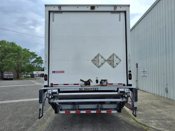 2021 FREIGHTLINER M2 106