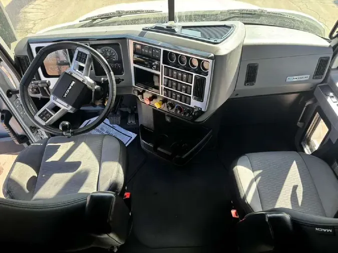 2020 MACK AN64T7e9e49c641f82deb2655d577445c14ff