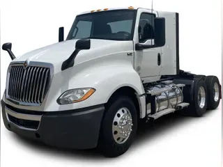 2019 International LT625