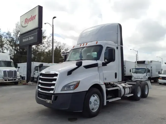2020 FREIGHTLINER/MERCEDES NEW CASCADIA PX126647ea43559dcb29e60124dda97c739f280
