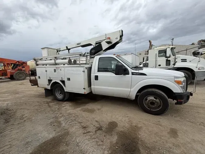 2011 VERSALIFT TEL29NE