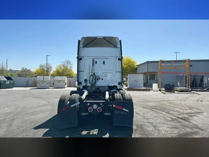 2020 Freightliner Cascadia