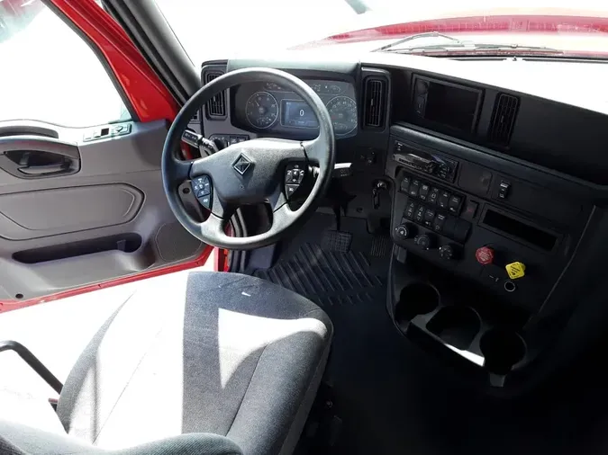 2020 NAVISTAR INTERNATIONAL LT625 SLPR CAB