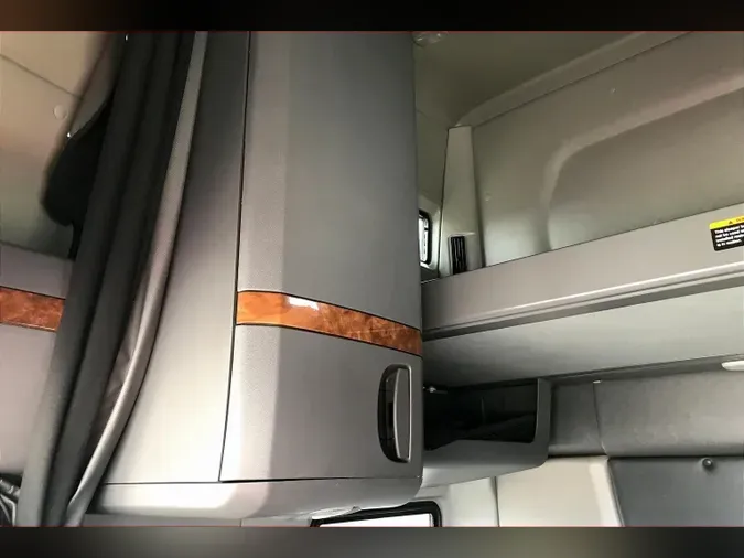 2021 INT LT625 6x4