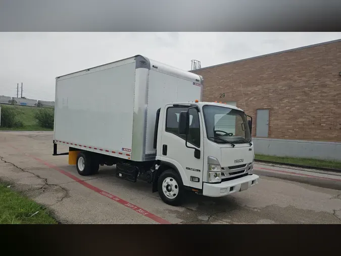 2023 Isuzu NPR-HD