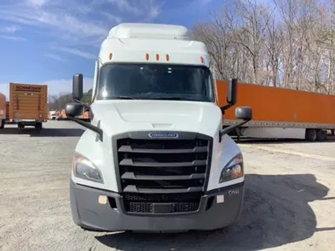 2021 Freightliner Cascadia