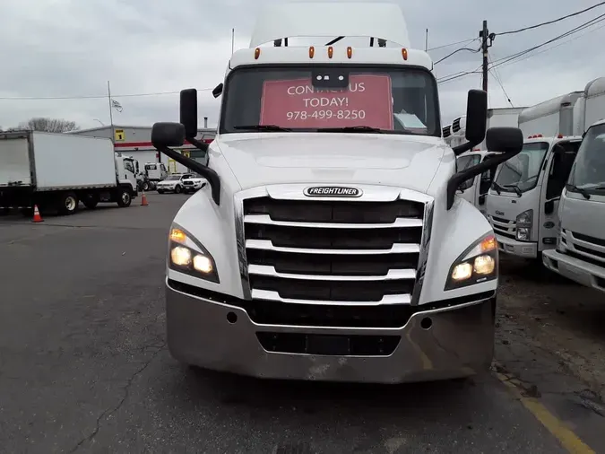 2019 FREIGHTLINER/MERCEDES NEW CASCADIA PX126647ebeeb6f6038039ba8d44e472a4e5565