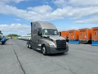 2020 Freightliner Cascadia