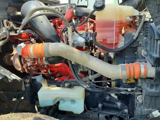 2020 NAVISTAR INTERNATIONAL LT625 SLPR CAB