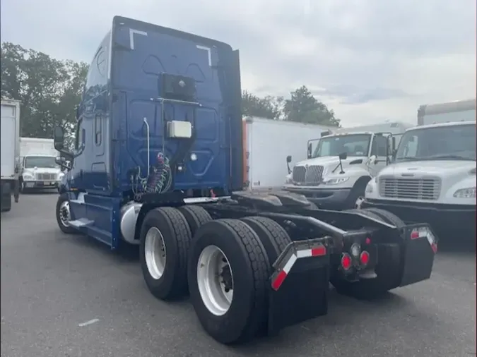 2019 FREIGHTLINER NEW CASCADIA PX12664