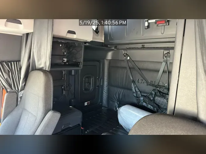 2023 Freightliner Cascadia