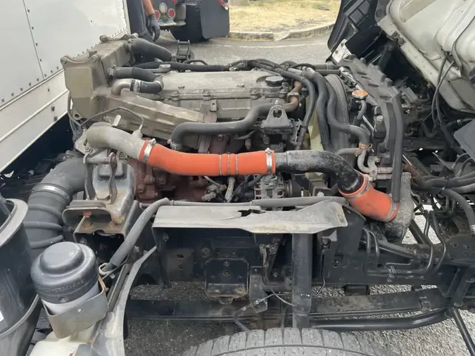 2018 ISUZU NPR