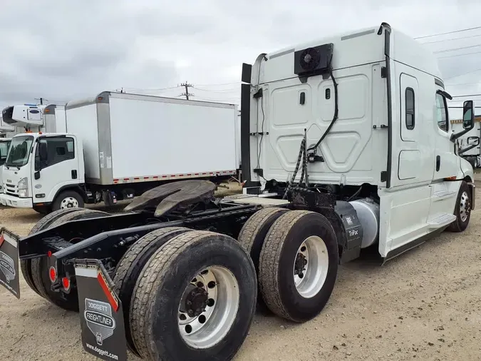 2020 FREIGHTLINER NEW CASCADIA PX12664