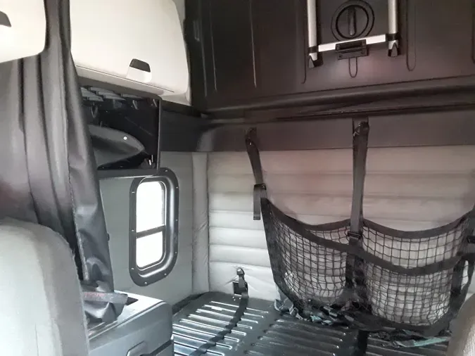 2018 FREIGHTLINER/MERCEDES NEW CASCADIA PX12664