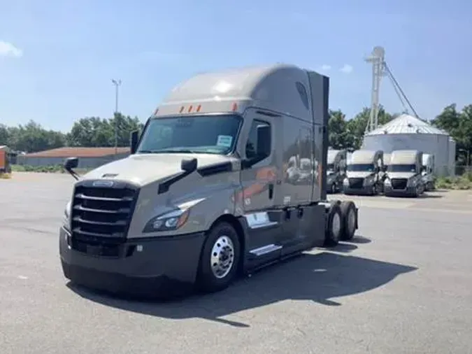 2023 Freightliner Cascadia