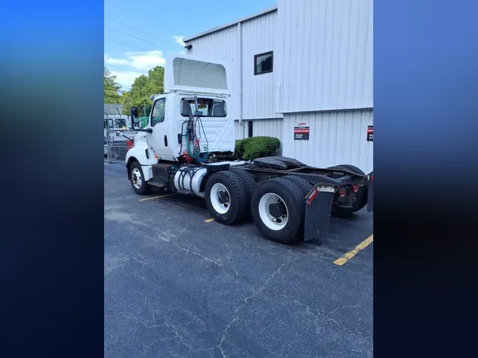 2019 NAVISTAR INTERNATIONAL LT625 DAYCAB T/A7ed469ec2321b58ce68f6d12d0fd0a85