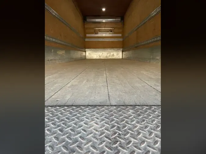 2019 FREIGHTLINER/MERCEDES M2 1067ed5c3dc68d06e71c8865abf9e405759