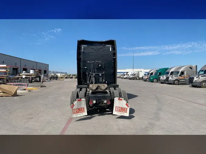 2021 Peterbilt 579
