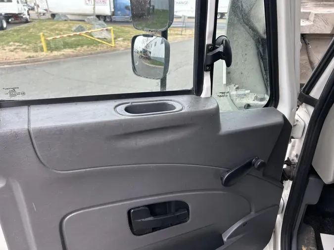 2019 International 4300