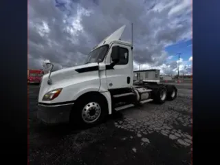 2019 FREIGHTLINER NEW CASCADIA PX12664