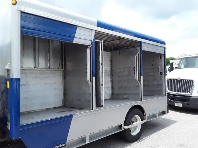 2019 NAVISTAR INTERNATIONAL 4300LP (4X2)