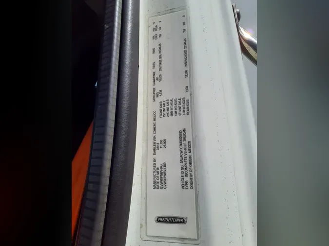 2019 FREIGHTLINER M2 106