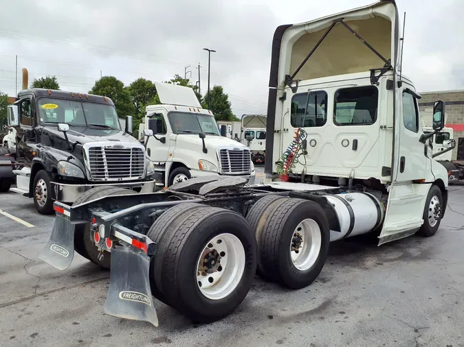 2020 FREIGHTLINER/MERCEDES NEW CASCADIA PX12664