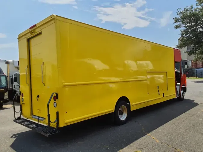 2016 FRTLR CUSTOM CHASSIS CORP MT55