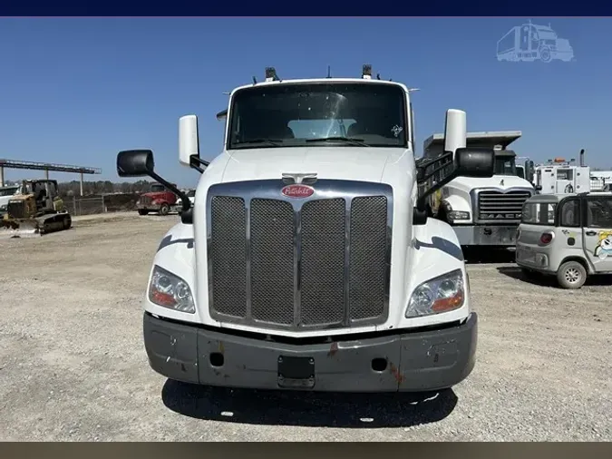 2016 PETERBILT 579