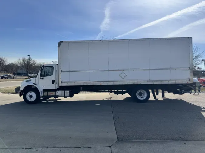 2018 Freightliner Business Class M2 106