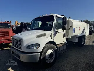 2008 FREIGHTLINER BUSINESS CLASS M2 106