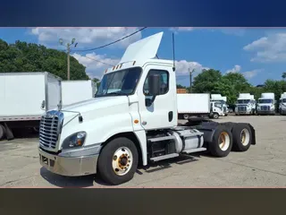 2019 FREIGHTLINER/MERCEDES CASCADIA 125