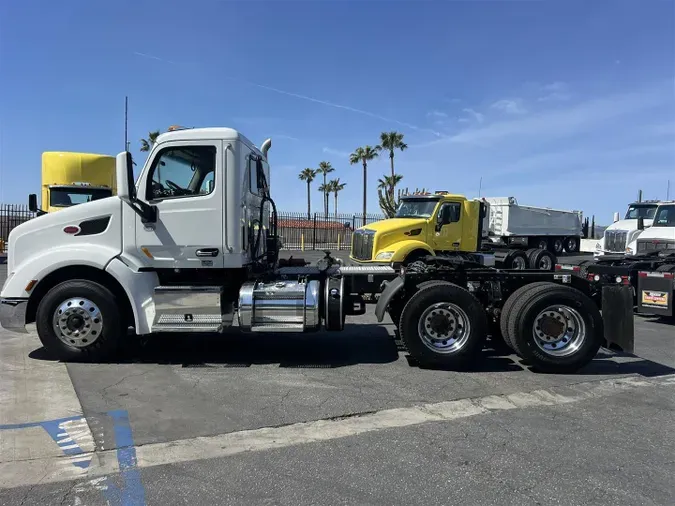 2020 Peterbilt 567