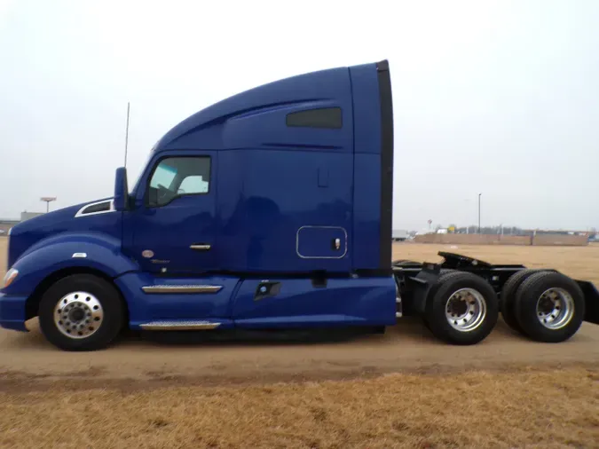 2021 Kenworth T680