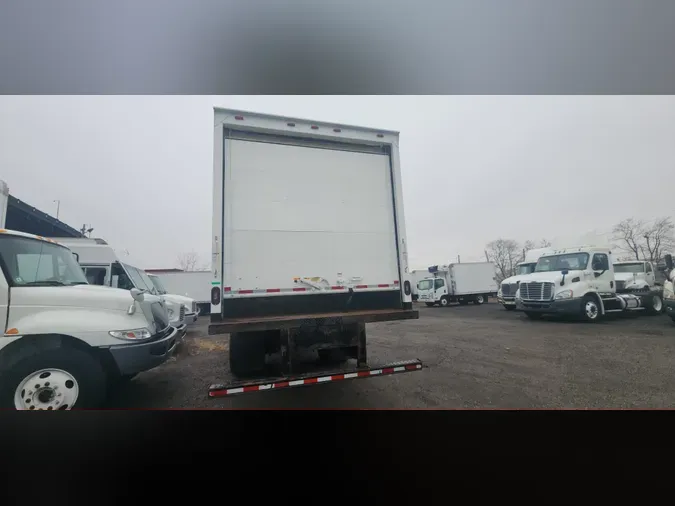 2019 FREIGHTLINER/MERCEDES M2 106